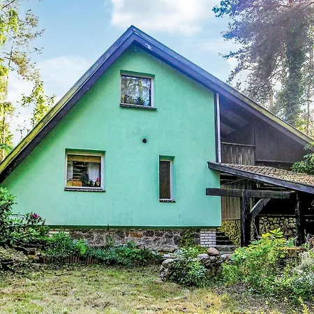 3 Bedroom Cozy Home In Kaminsko *