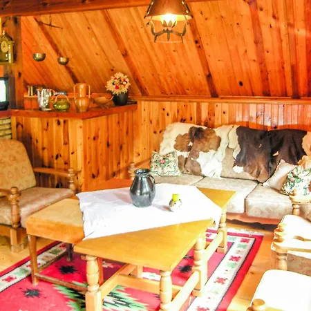 Vakantiehuis Uljalowcowa Kaminsko